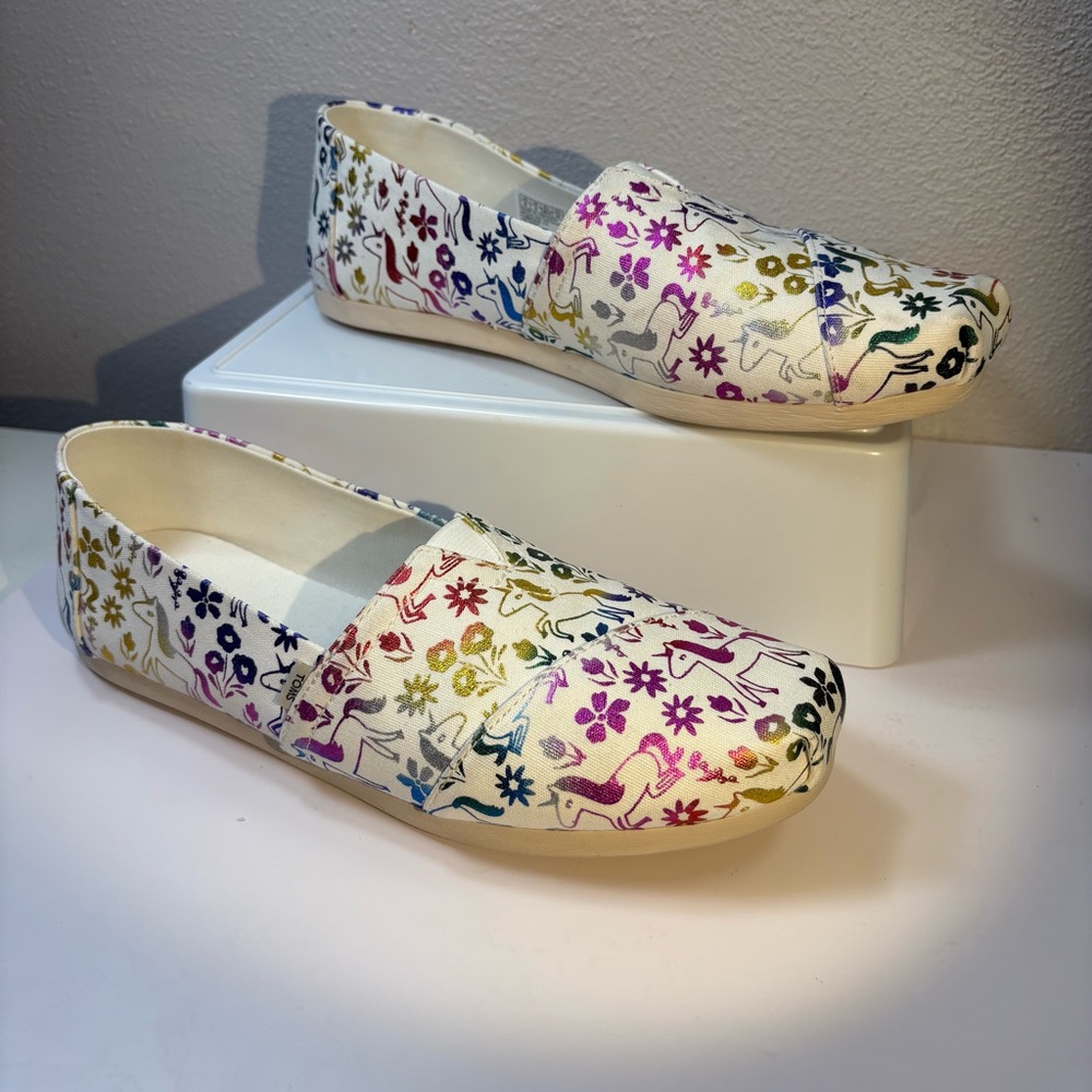 Toms Multicolor Unicorn Flower Metallic Patterned Women's Flats size 8